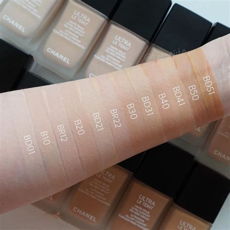 no 1 de chanel foundation swatches|Chanel ultra le teint swatches.